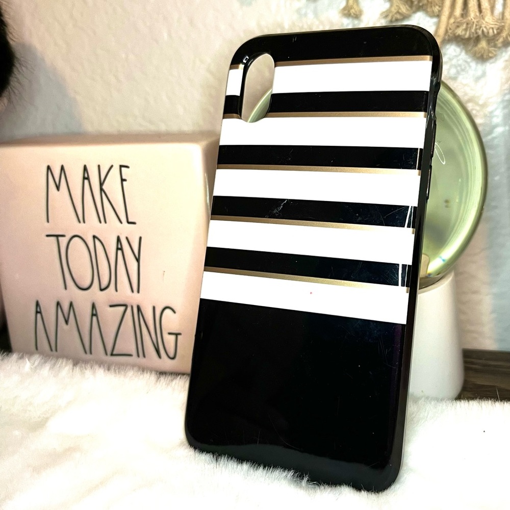 Black white & gold iPhone X XS case